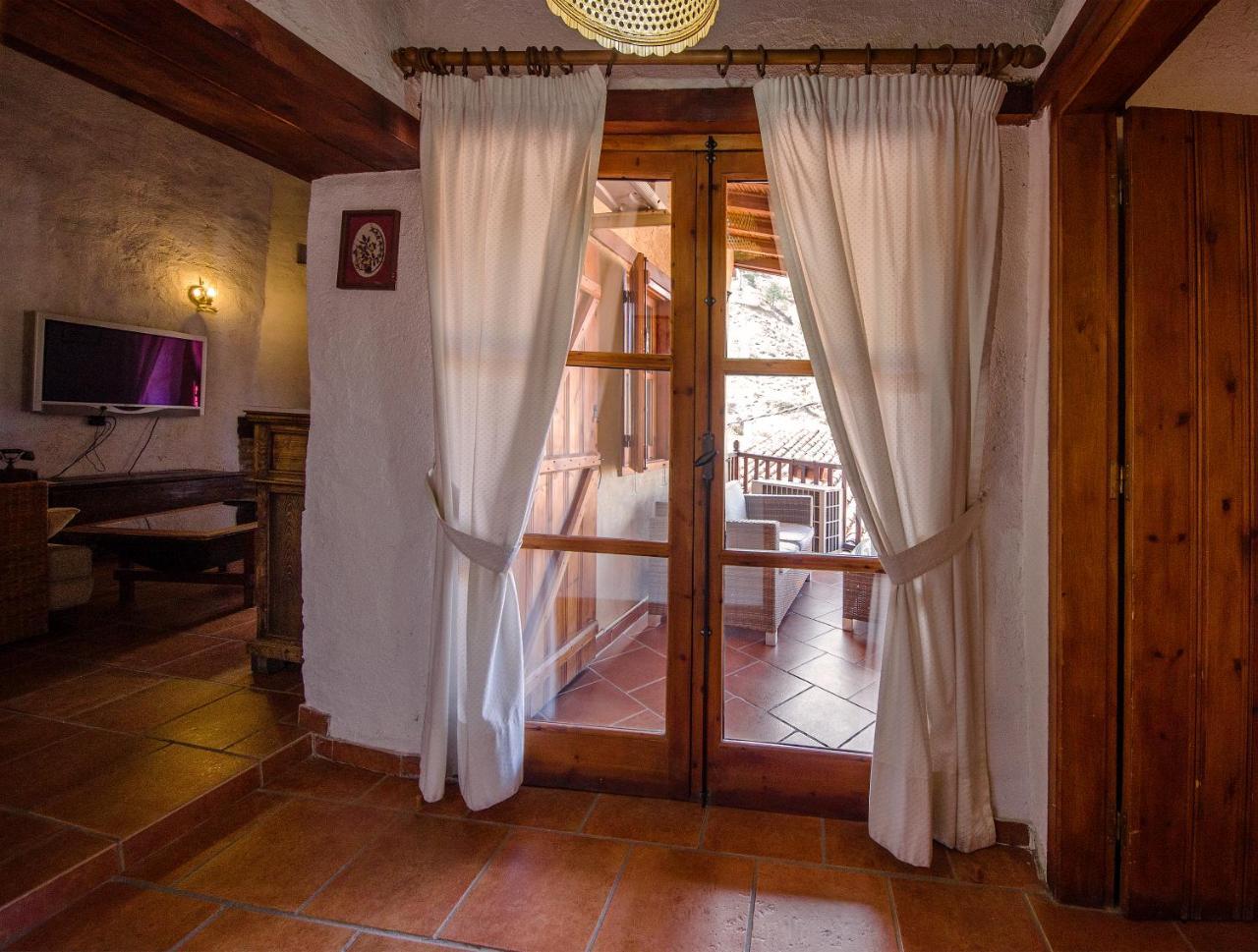 Linos Inn كاكوبرتريا المظهر الخارجي الصورة